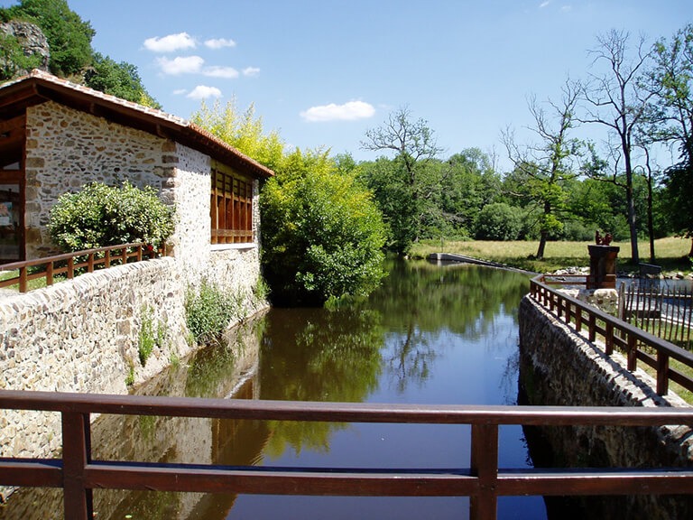 Montbron, Moulin de Chabrot